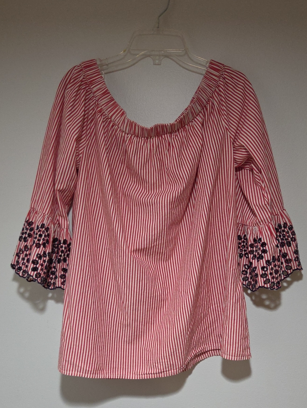 beachlunchlounge Red Striped Peasant Top with Navy Embroidered Cuffs Size L